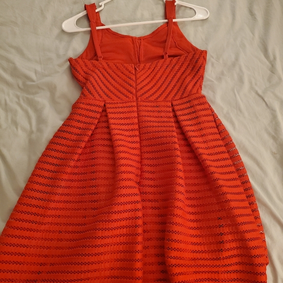 Womens dress - Picture 2 of 2